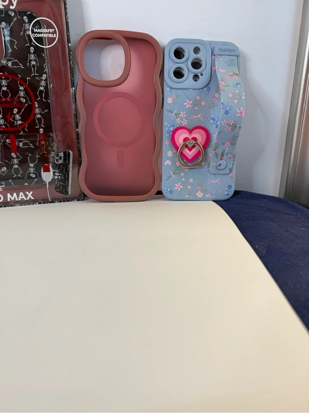 Lot of 4 iPhone 16 Pro Max Cases – MagSafe + Cute Styles